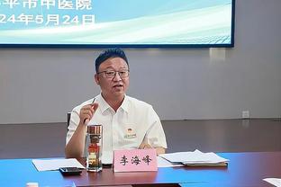 库里：过去三场比赛我打得过于急躁 今天我做出了正确决策